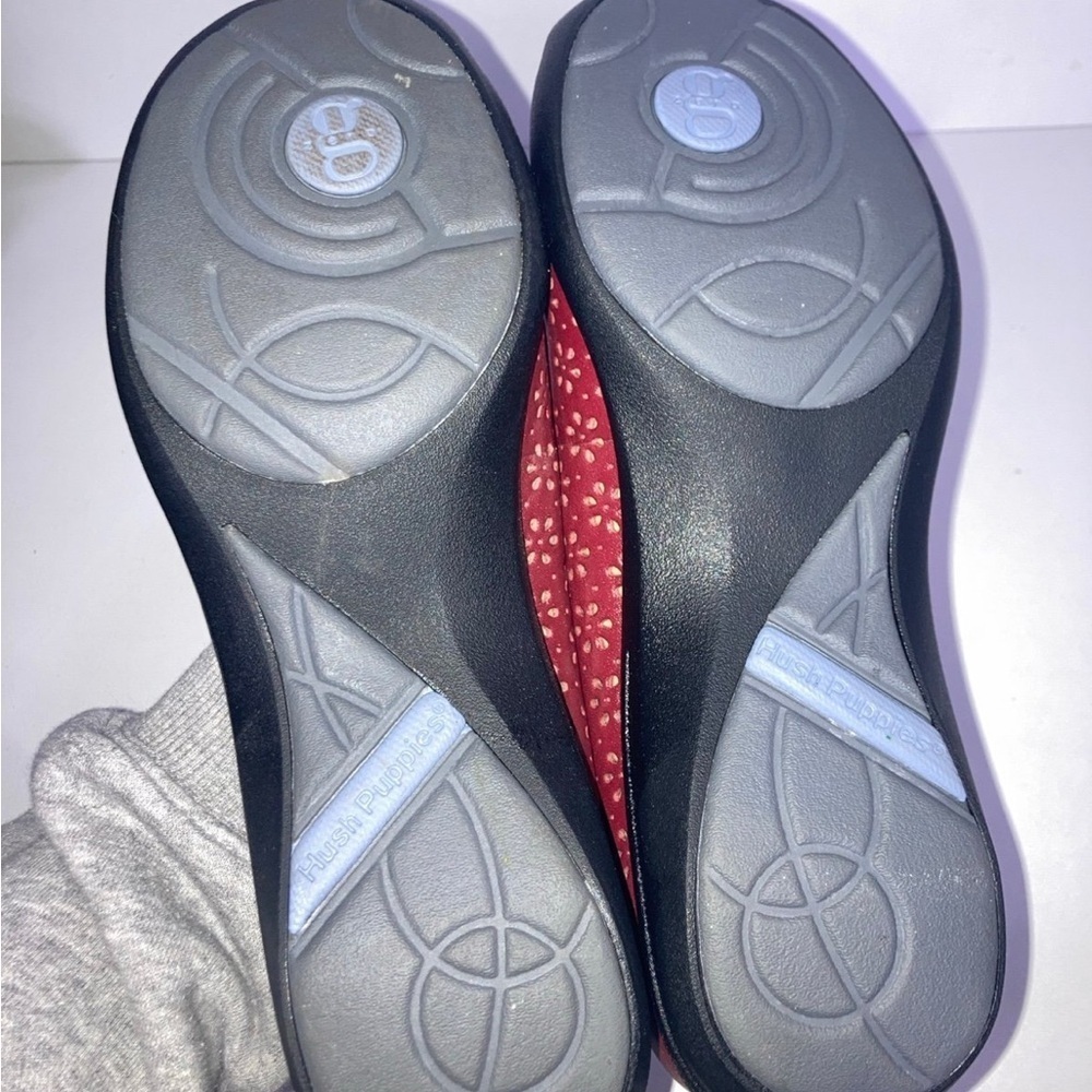Hush puppies red loafers Women's size 9N Red Leather Flats upper leather - Picture 6 of 8